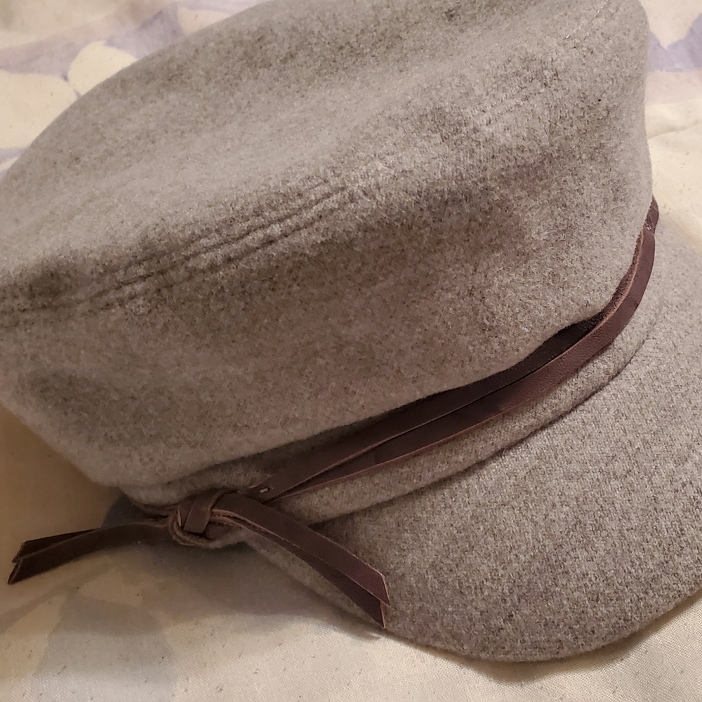 Hatattack Fleece Hat - Picture 2 of 5